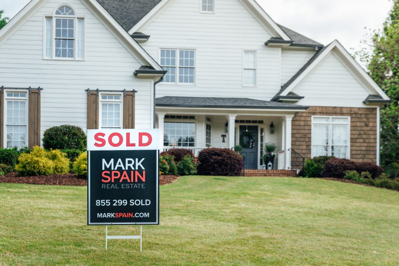 Pricing your home using real estate comps is the best way to determine your home's market value.