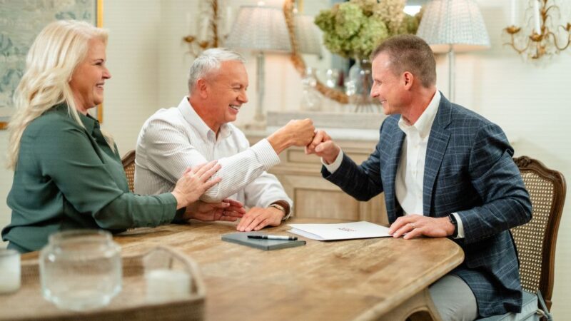 How to Choose the Right Mortgage Lender for You