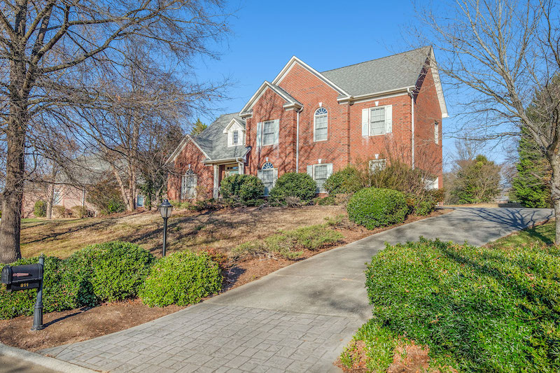 811 Kings Crossing Dr NW- Concord, NC Listing Price Reduction